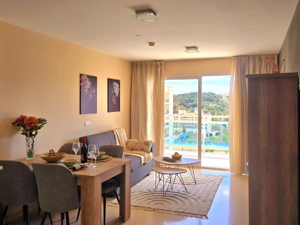 Апартамент по адресу Puerto Deportivo, 55 м² — изображение 2