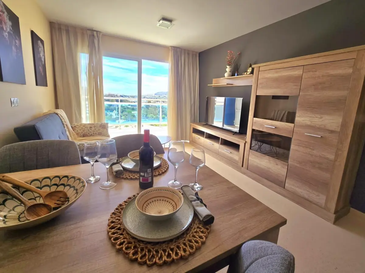 Апартамент по адресу Puerto Deportivo, 55 м² — изображение 4