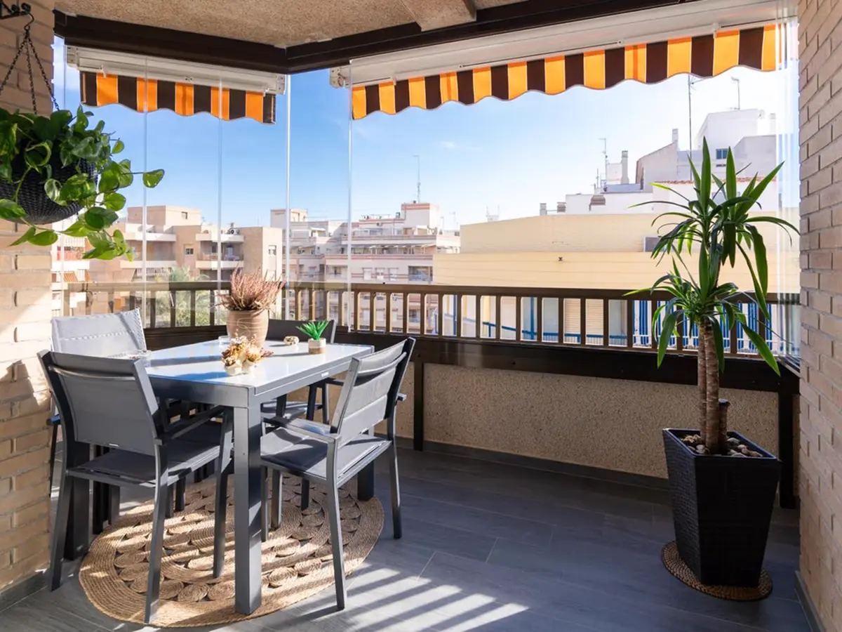 Квартира по адресу San Vicente, Playa Levante, 114 м²
