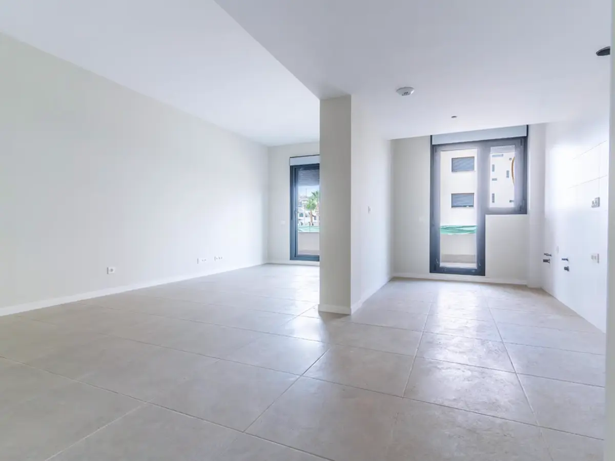 Планта баха по адресу Calle Juegos de Atenas, 34, El Toyo, 81 м² — изображение 3